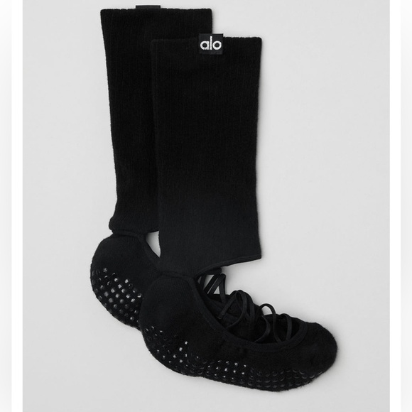 NWT Alo Strappy Siren Grip Socks Black Ballet Barre Pilates Brand New ONE PAIR - Picture 12 of 16
